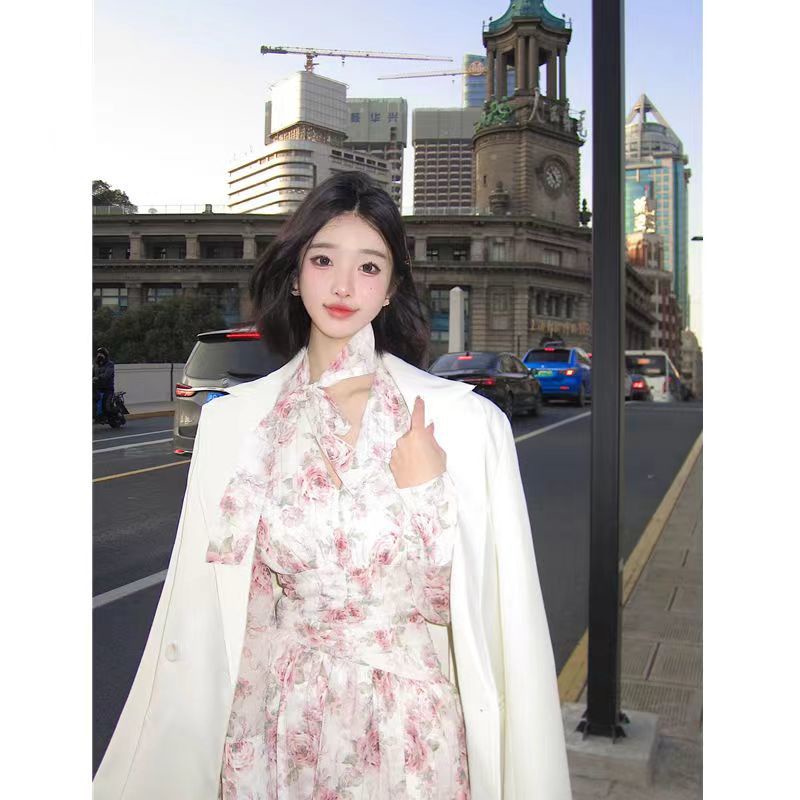 dress floral korea Gaun Bunga Cinta Pertama Manis Rok Pendek Pinggang Tinggi Modis