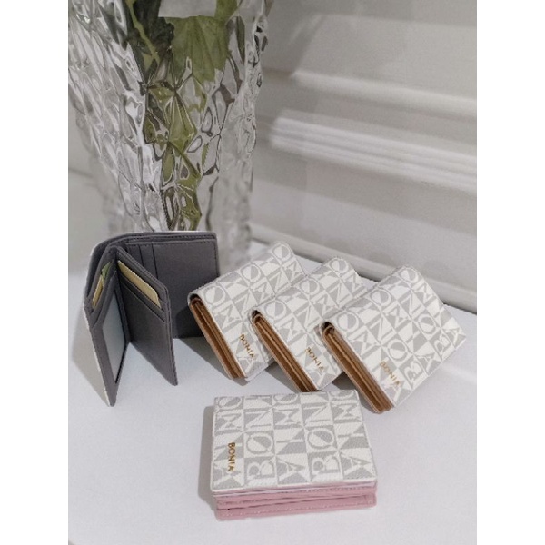 dompet kartu monogram putih Bonia original