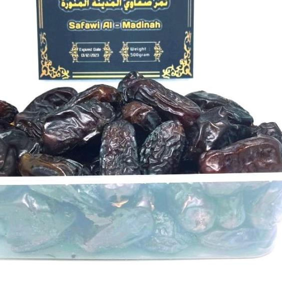 

Terbaru ✔️ Kurma Safawi Madinah Super 1 kg