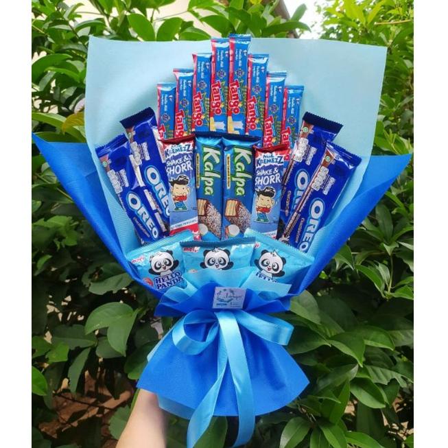 

✓ (S) BUKET SNACK BIRU CANTIK MEWAH ELEGAN HADIAH/paket/bingkisan Snack Ulang Tahun/Ultah/ Wisuda/Kado/Hadiah