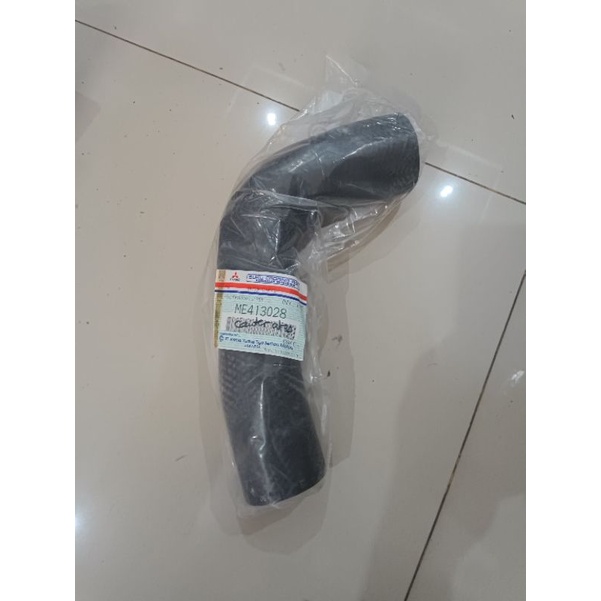 Selang Radiator atas ori Mitsubishi Canter ps110/125