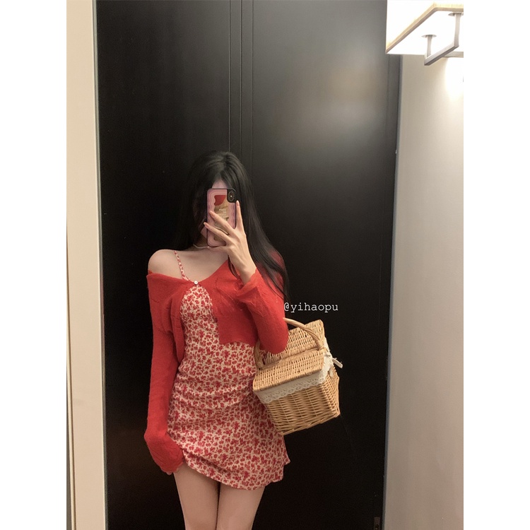 ☞∋☈gaun musim panas pantai gaya keinginan murni rajutan cardigan jaket wanita musim panas sexy hot girl floral suspender dress two-piece set