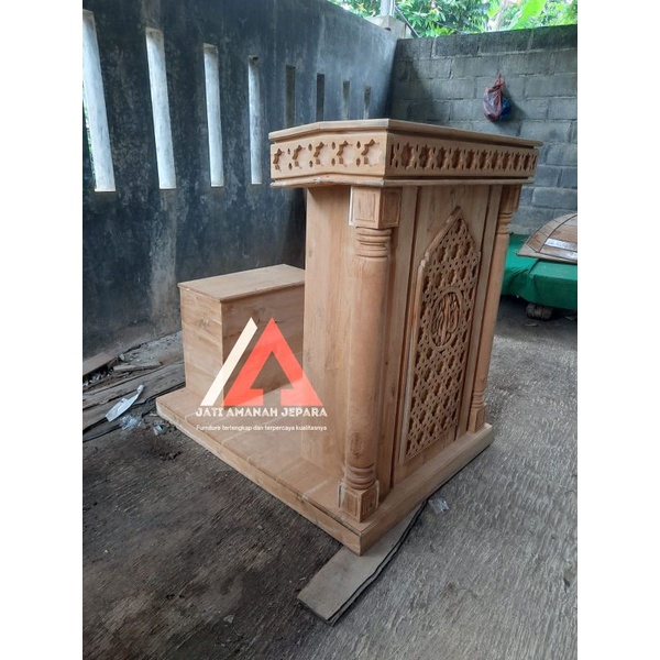 mimbar podium minimalis, mimbar masjid bangku, mimbar kecil ada dudukannya, mimbar masjid minimalis 