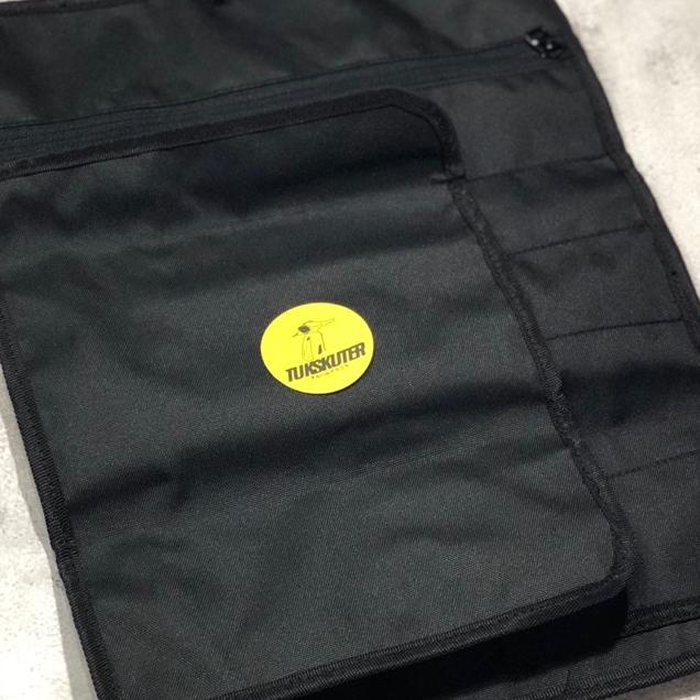 946 Merchandise Tools Bag / Tas Box Kunci Logo Vespa