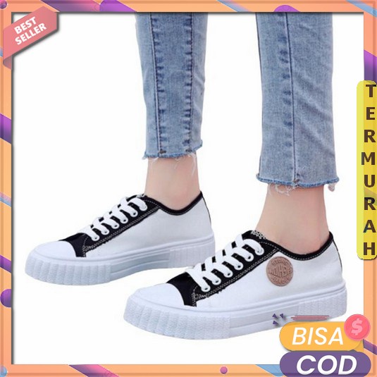Sepatu Korea Wanita Korean Styles Fashion Import The Ybo Shoes Hitam Putih / Sepatu Sneakers Kets Ke