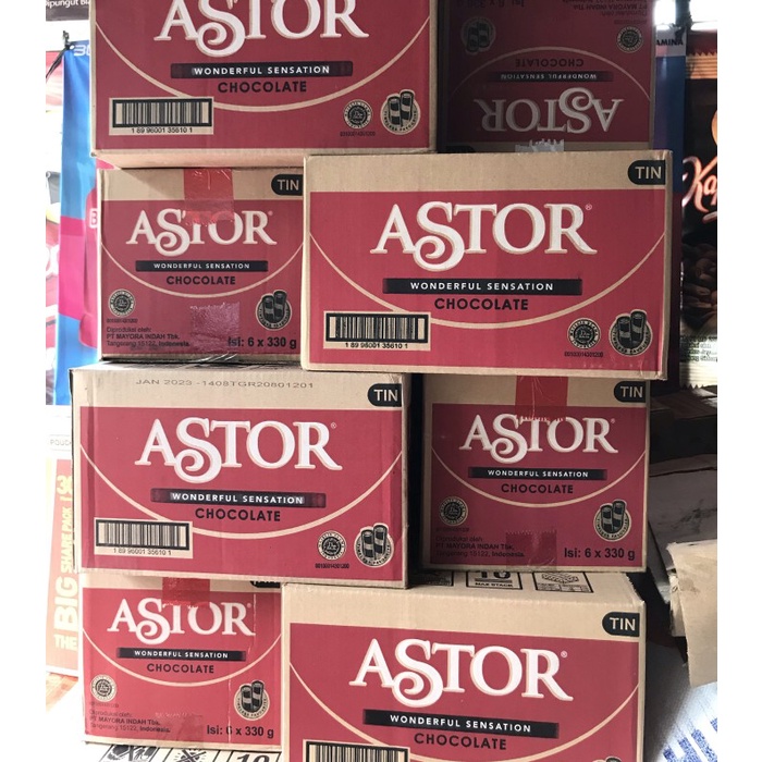 

Astor chocolate kaleng 330 gr 1 dus isi 6 pcs