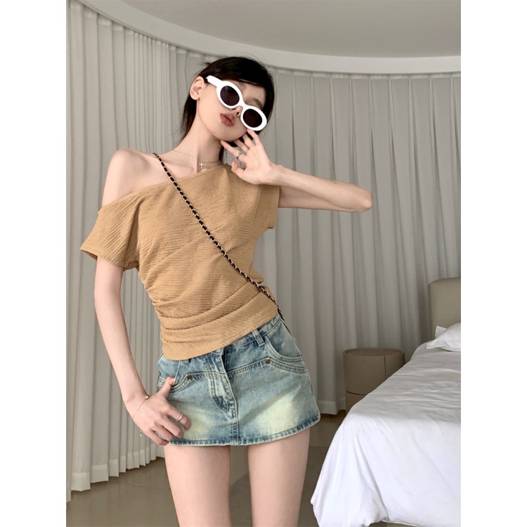 ☒▽☸Suhao kaos import wanita kaos wanita gaya korea lengan pendek kaos pendek perempuan French one-shoulder collarbone short-sleeve t-shirt wanita musim panas pinggang pelangsing tekstur kerut manis hot gadis pendek top