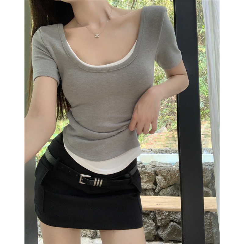 ⊕Suhao kaos import wanita kaos wanita gaya korea lengan pendek kaos pendek perempuan pure desire grey u-neck fake two-piece front shoulder short-sleeve t-shirt women s summer slim and thin irregular short collarbone top