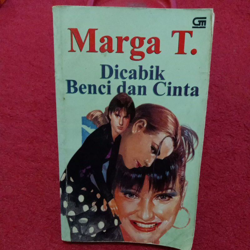 novel.dicabik benci dan cinta by marga t