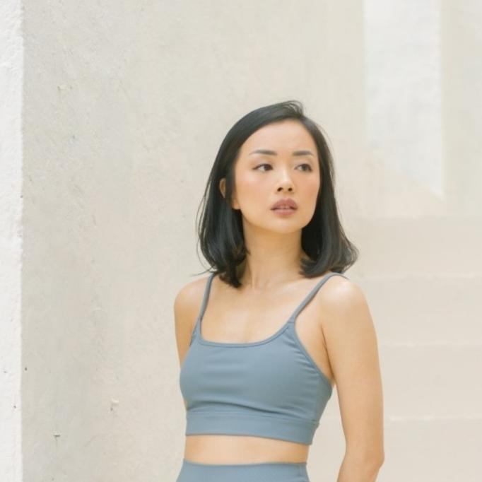 Officially rise x patricia stephanie manhattan sport bra robyn blue 4