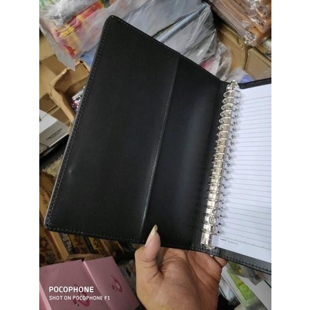 

Agenda Buku Agenda 20 Ring A5 Caver Kulit