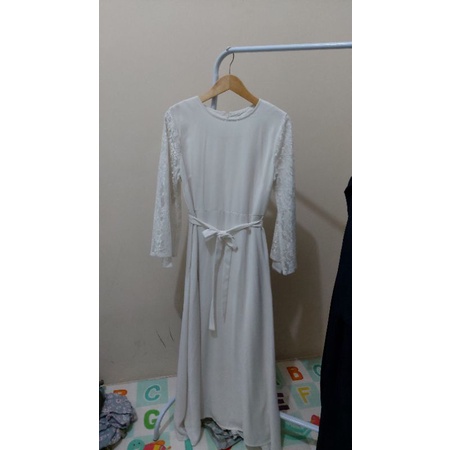 Gamis Valino Broken White