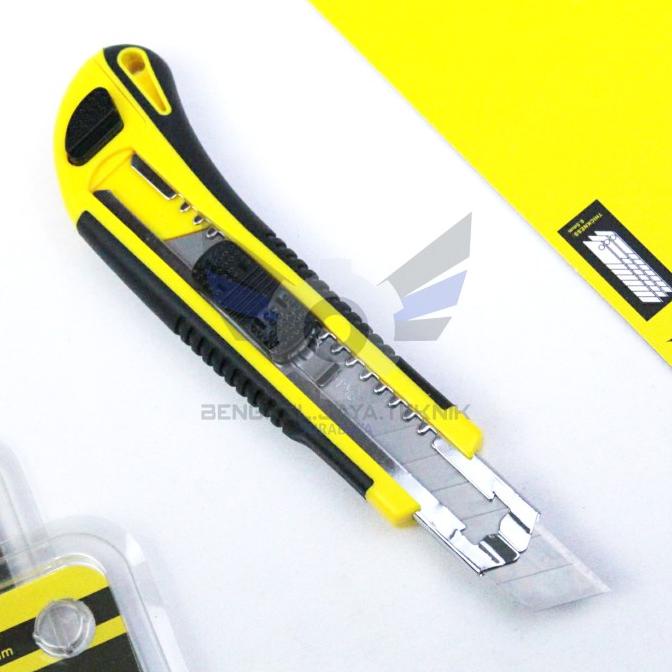 

PROMO TERBATAS !! JASON Pisau Cutter 3 Blade / Pisau Cutter Besar 18mm JASON (362-056) |COD