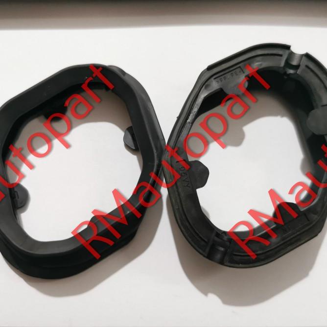 Cover Karet Sticker Pintu Sliding Door Toyota Alphard Voxy Sienta