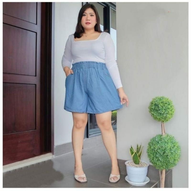 Celana Pendek Hotpants Jeans Super Jumbo BIG Size // Celana Hotpants Jeans Jumbo Murah