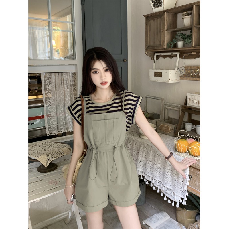 Red Kontras Warna Bergaris Lengan Pendek T-shirt Wanita Musim Panas Kecil Mengurangi Usia Overall Celana Pendek Keriting Dua Potong Set