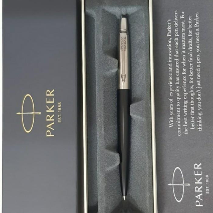 

Parker New Jotter Bond Street Black Ct Ballpoint Pen