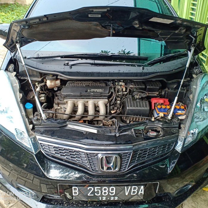 Shok kap mesin Honda Jazz GE 8