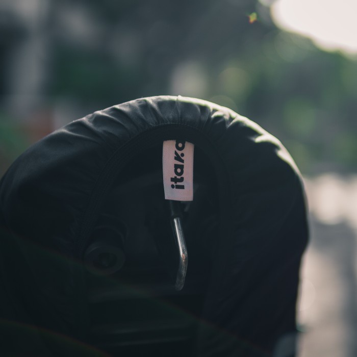 Cover Jok Itakai (The Alien)