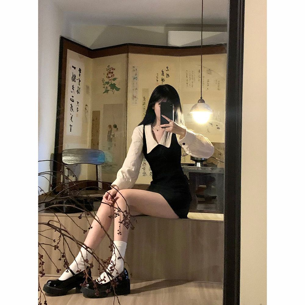 Red Awal musim gugur Gaya Korea keinginan murni kuliah angin kerah gaun pria kecil temperamen pinggang tinggi baru ramping tas pinggul rok wanita