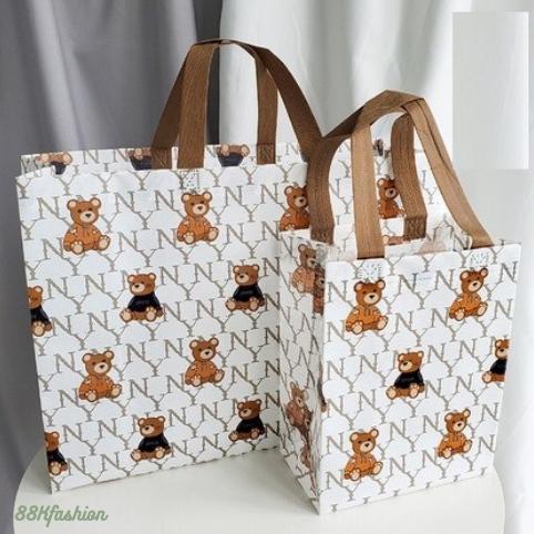 

Terbaru 88Kfashion // Bag Kain Teddy Goodie Reuseable Kantong Besar Hampers Bag
