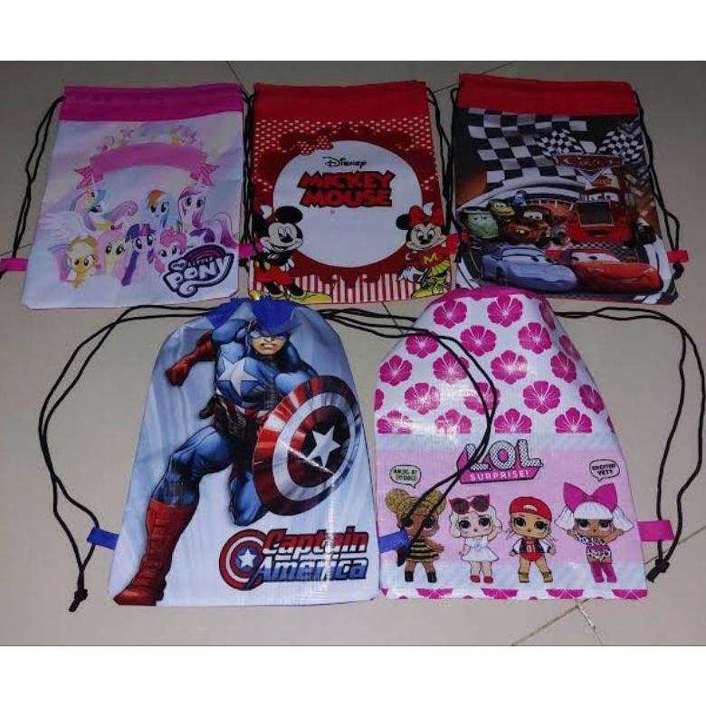 

Terbaru Tas souvenir model tas serut bingkisan snack ulang tahun anak murah(isi 10pcs)