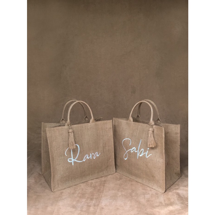 SOUVENIR HAMPERS HADIAH TAS KARUNG GONI RUMBAI - CUSTOM BORDIR NAMA