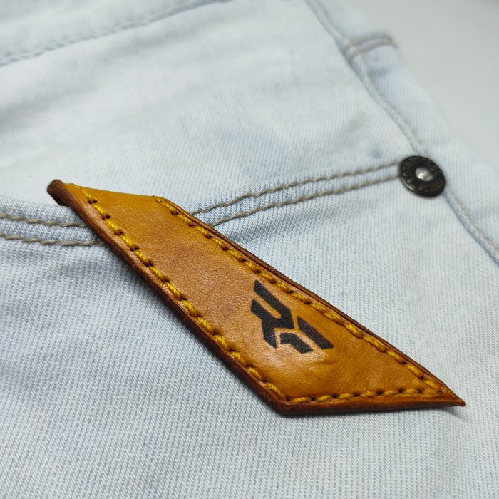 

Terlaris Leather Magnetic Chalk Holder Billiard Biliar Kapur Kulit Asli