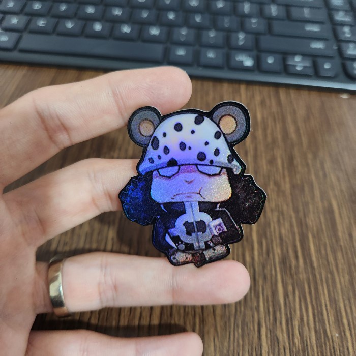 

Sticker Hologram Anime - PSH1808 - One Piece - Kuma