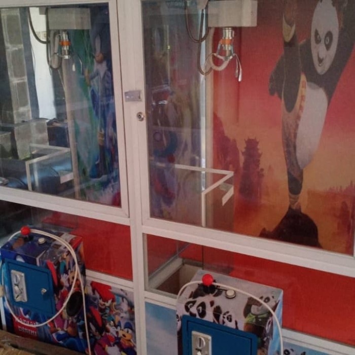 Capit Mesin Capit Boneka Crane Game