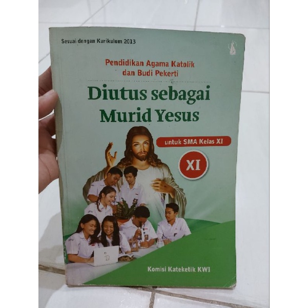 BUKU Pendidikan Agama Katolik SMA Kelas 11
