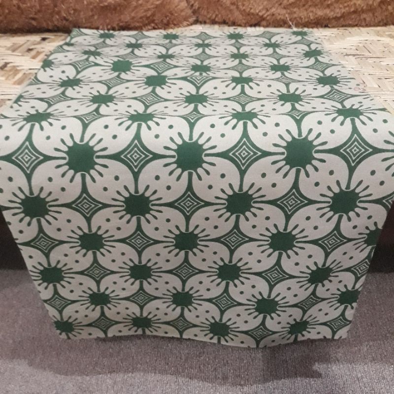 Kain Jarik Kawung Kembang Sakura