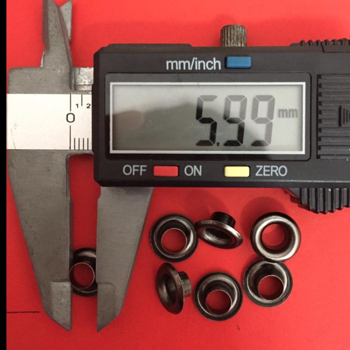 

Terlaris Mata Ayam / Mata Eyelet V-20 6Mm Blacknikel + Ring