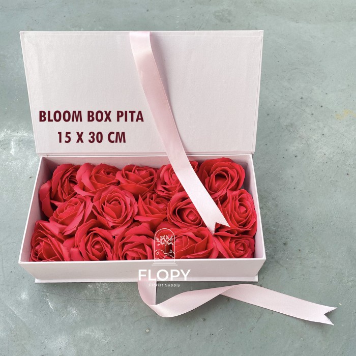 

Terlaris (15*30 Cm) Bloom Box Kotak Pita / Kotak Hampers Kue Bunga Kado