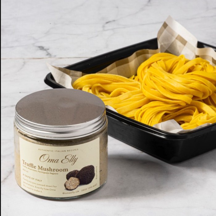 

Best Seller Bundle - Laminated Egg Pasta (Fettuccine) & Truffle Mushroom Sauce