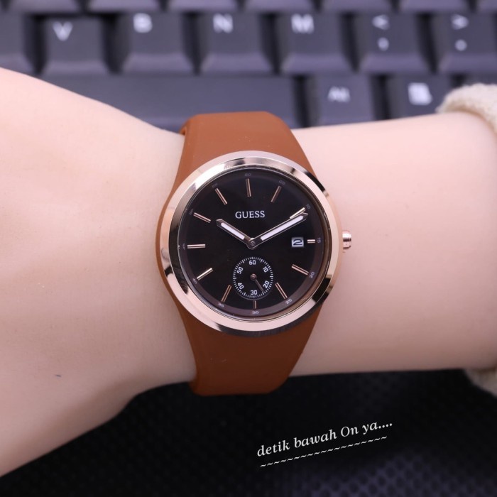 MUST HAVE TERBARU JAM TANGAN WANITA GUEES RUBBER CHRONO DETIK W 8353 ORIGINAL TERLARIS