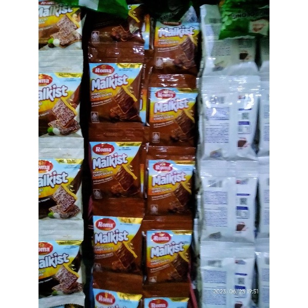 

Malkist Coklat Renceng Isi 10