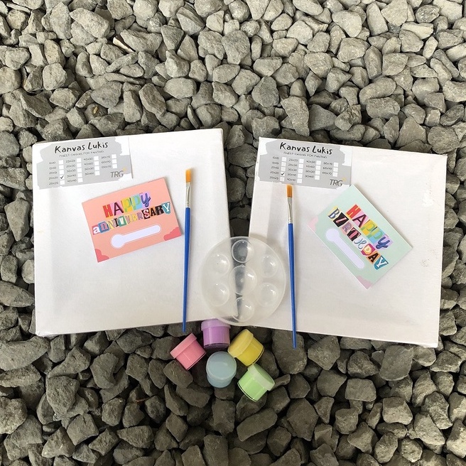 

Model Keren.. SET LUKIS KANVAS 20x20 BUCIN TANPA BOX 63