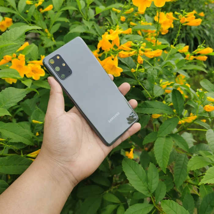 Promo Backdoor - Backcover Samsung S20 PLUS - S20 Original Copotan - Cosmic Grey Murah