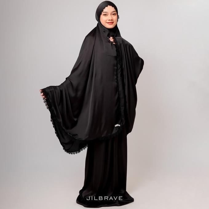 Rayna Prayer Set Jilbrave Mukena Lebaran Bahan Silk Premium Black