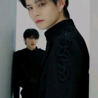 LINK CO ALBUM & TRUZ BC KR BOOKED