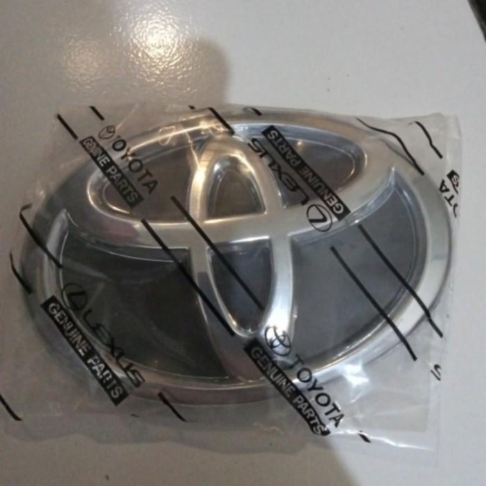 Logo Emblem Grill Toyota Agya 2023 -