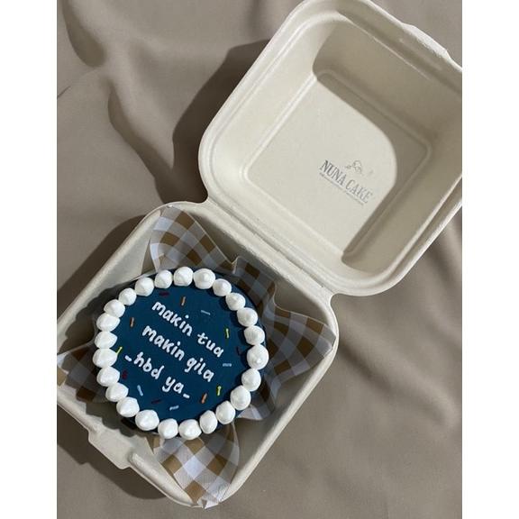 

HOT PROMO KOREAN BENTO CAKE DIAMETER 10 CM | BEBAS DESAIN APA AJA
