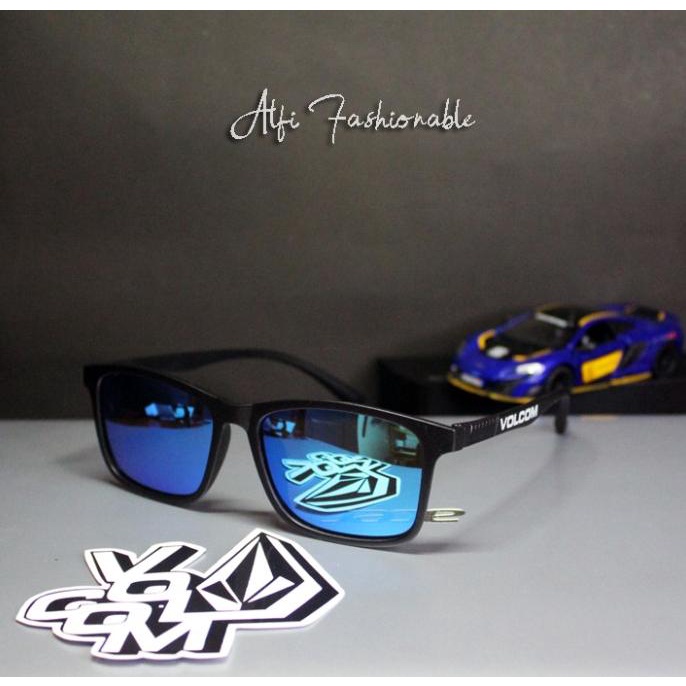 KACAMATA HITAM PRIA VOLCOM POLARIZED ANTI UV