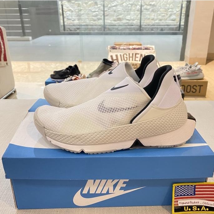 Sepatu Nike FlyEase Go White Laceless Tanpa Tali Original CW5883-101