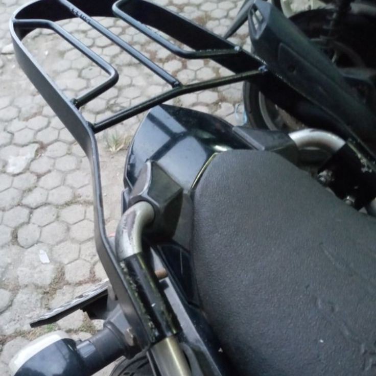ー Breket box motor yamaha byson bracket box byson dudukan box yamaha byson z Produk Terkini Paling P