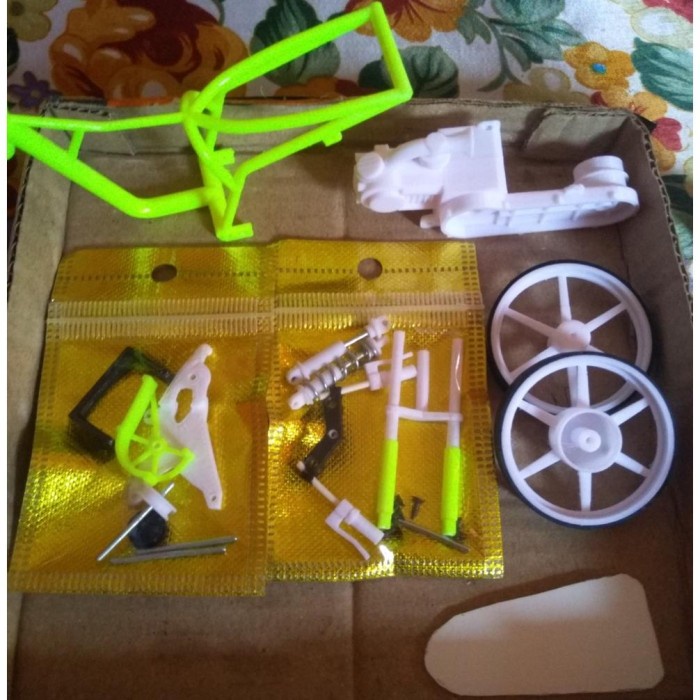 PROMO MAINAN MINIATUR MOTOR MATIC DRAG BELUM DIRAKIT TERLARIS