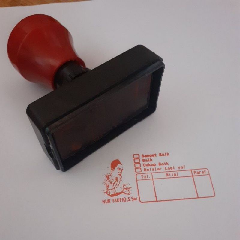 

stempel nilai guru otomatis / flash custom desain