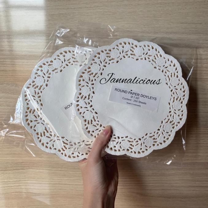 

Terbaru 250 Pcs Kertas Renda Bulat / Doyleys Paper Uk 7.5" = 19 Cm