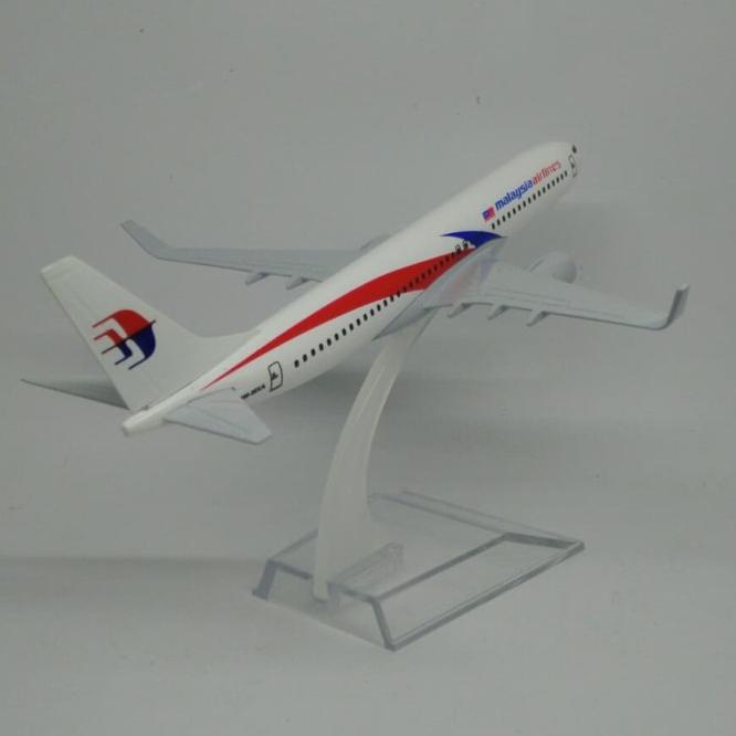 Diecast Miniatur Pesawat Boeing Malaysia Airlines